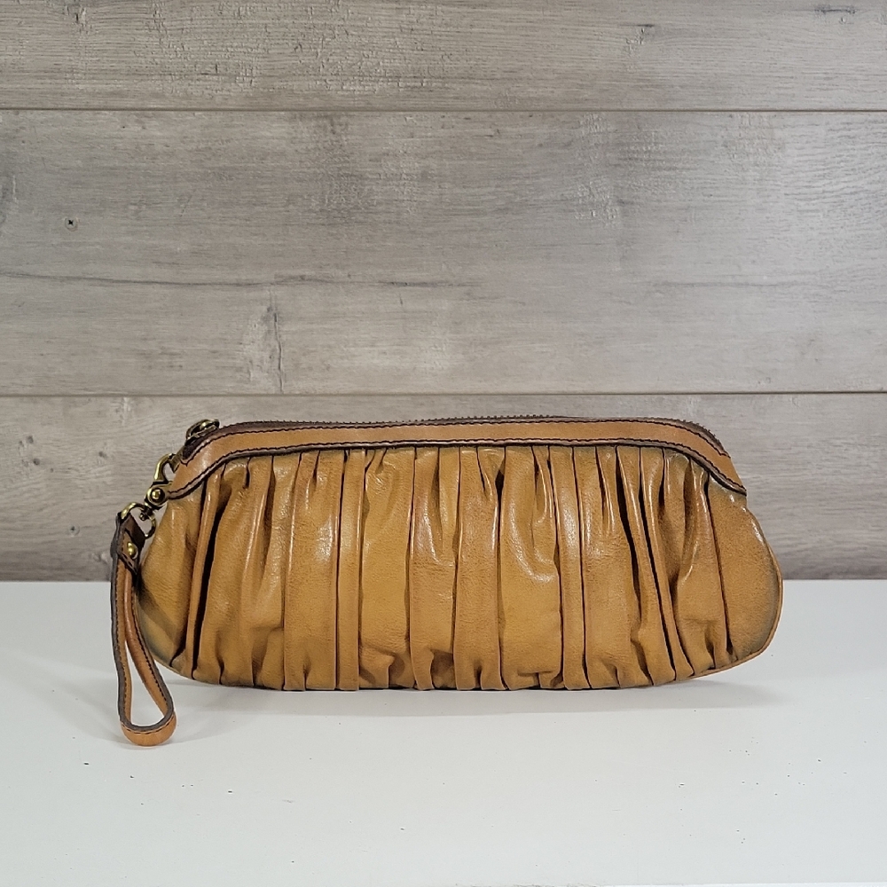 Fossi Fifty Four Tan Leather Wristlet Clutch